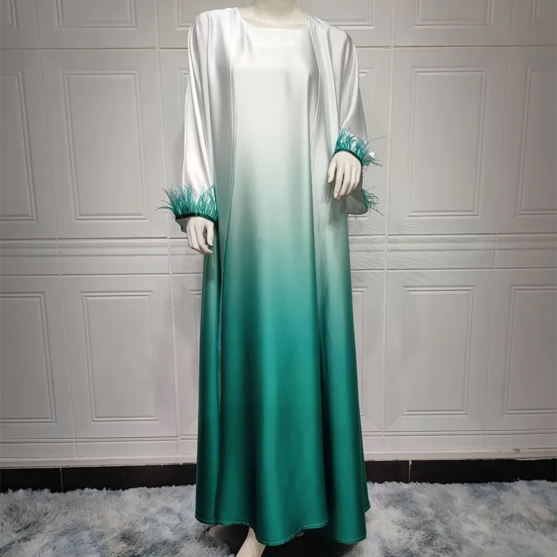 Hot Selling Bescheiden Dubai Abaya Islamic Kleding Moslim Vrouwen Dragen Kimono Slip Dress Ombre Veer 2 Delige Set Abaya