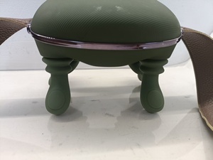 Masajeador de cuello y hombros Shiatsu inalámbrico manos libres de nuevo estilo Jinboyang con función relajante de calor de amasado de tejido profundo - Product Image 2