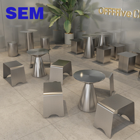Set Tavolo e Sedie SEM per Pasticceria, Stile Industriale, Sgabelli per Caffetteria, Tavolo da Isola in Acciaio Inox, Tavolo Personalizzato