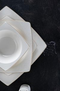 Nuevo Juego de Vajilla de Porcelana China de 24 Piezas para 6 Personas con Borde Dorado, Diseño Moderno, Apto para Lavavajillas, Uso Doméstico - Product Image 4