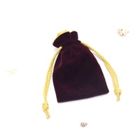 Benutzer definiertes Logo gedruckt schwarz Satin gefüttert Geschenk Schmuck Samt Tasche Hochwertige Kordel zug Samt Tasche für Schmuck