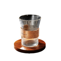 Tasse à latte en verre transparent haut de gamme tasse à café de style américain avec mousse de lait conception de fleurs modernes article ménager populaire Ins