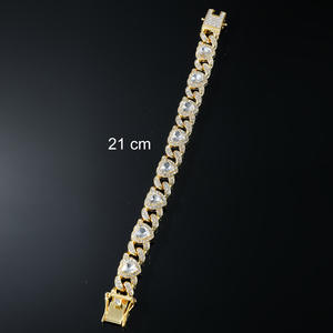 Nueva Pulsera de Cadena con Diseño Exagerado de Corazón, Estilo Hiphop, Cadena Cubana de Aleación, Pulsera para Hombre, Joyería de Moda - Product Image 3