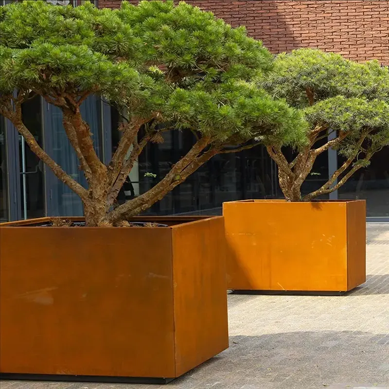 Pots d'arbre grandes jardinières cannelées en métal pour plantes d'extérieur