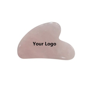 Masajeador Facial de Alta Calidad, Set de Gua Sha de Cuarzo Rosa, Rodillo de Jade Rosa con Caja, Herramienta de Masaje con Rodillo de Jade, Personalizable - Product Image 4