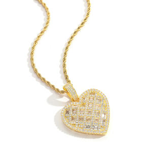Colgante de Corazón en Plata 925 con Baño de Rodio, Microincrustaciones de Diamantes, Corte Princesa, Estilo Lujoso para Uso Diario, Unisex, en Oferta - Product Image 4