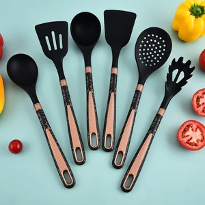 Silicone Kitchenware Set Non Stick Silicone Cookware Multi-FUNCTION Knife Spoon Shovel for <b>Kitchen</b> <b>Tool</b> Set - Product Image 4