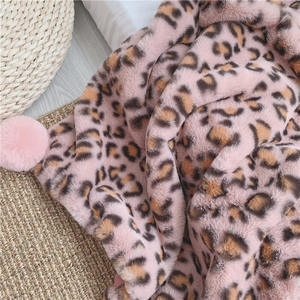 <span class=keywords><strong>Couverture</strong></span> pour bébé en fourrure de lapin véritable à imprimé léopard super douce et mignonne pour bébé, style nordique, printemps-hiver, <span class=keywords><strong>rose</strong></span>, pompons - Product Image 5