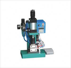 Produits les plus vendus fournisseur de machine à dénuder les fils tressés pneumatiques - Product Image 1