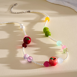 Collar con cuentas en forma de fruta para mujer, colgante redondo de resina con perlas de imitación, gargantilla, joyería de moda para uso diario - Product Image 3
