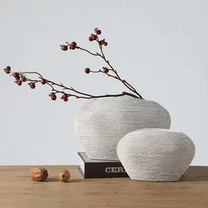 Accesorios de decoración moderna para el hogar, <span class=keywords><strong>jarrones</strong></span> blancos para decoración del hogar, jarrón de <span class=keywords><strong>flores</strong></span> <span class=keywords><strong>artificiales</strong></span> - Product Image 1