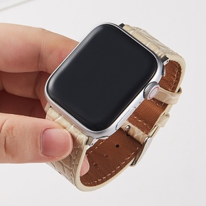 สายนาฬิกาหนังวัวแท้ลายจระเข้สีดำหลากสี รุ่น Upro Luxury สำหรับ Apple Watch 10 9 8 SE - Product Image 3