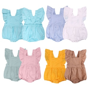 Barboteuse à volants pour petites filles, vêtement en lin et coton, boutons à bulle, vente en gros, tenue mignonne, unie, pour nouveaux nés, grenouillère, 2020 - Product Image 1