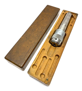 PLC SIP <strong>Societe</strong> Genevoise Universal Tool Holding Bore Head 1/8" - 3/16" 0.002 Dia. Warranty Product - Product Image 1
