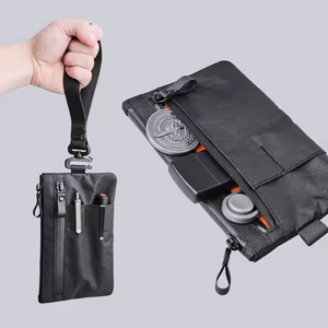 Cartera minimalista con cremallera para hombre ODM resistente al agua RFID bloqueo 12 tarjetas PVC ID titular con ranura multiherramienta - Product Image 4