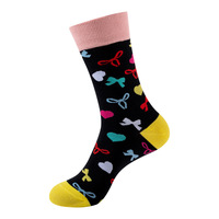 Chaussettes amusantes pour hommes et femmes, chaussettes mi-mollet tendance et originales, chaussettes polyvalentes pour femmes avec des motifs graphiques mignons