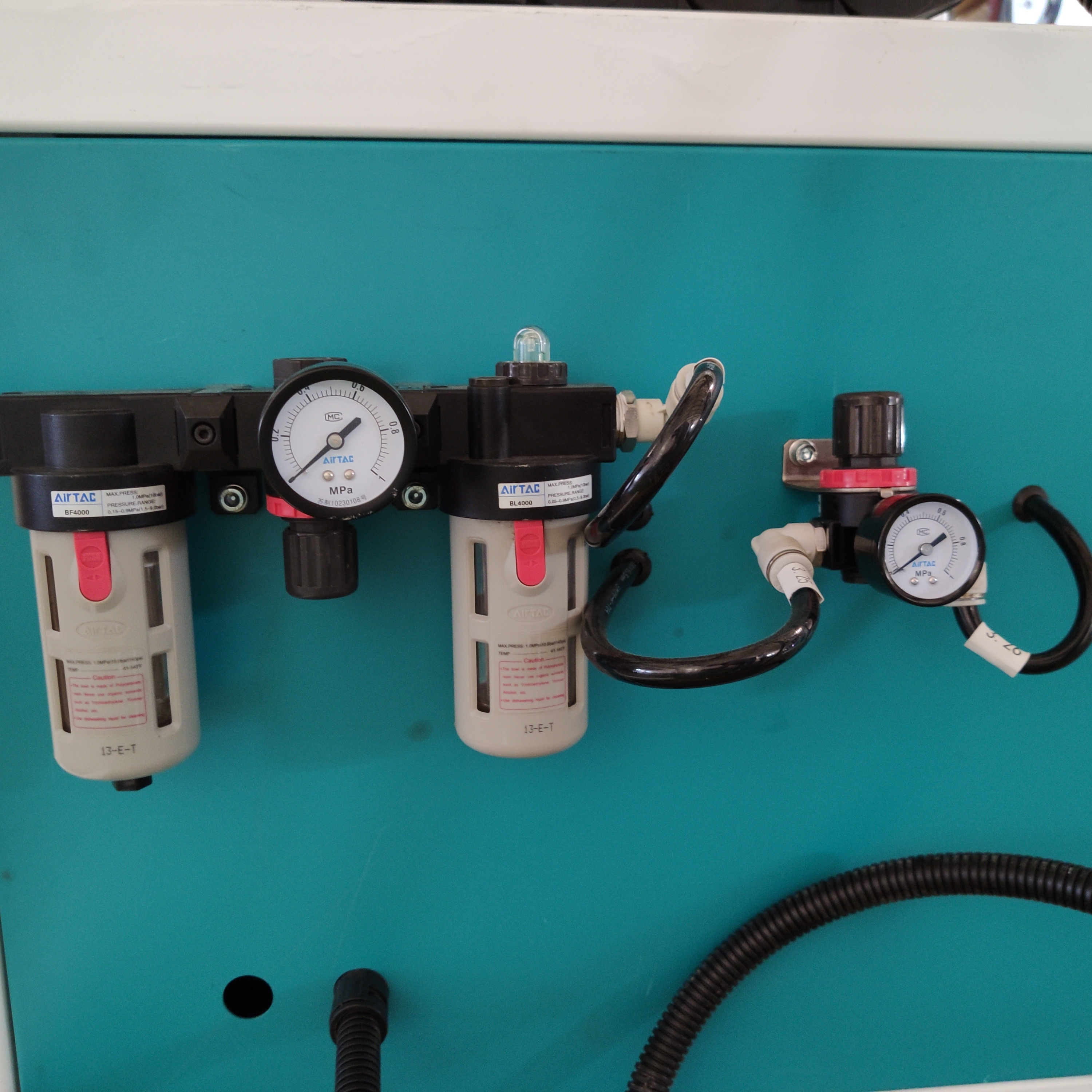 Insulated Glass Butyl Extruder Coating Machine Aluminum Partition Film Coating Machine