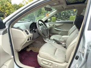 <span class=keywords><strong>Toyota</strong></span> <span class=keywords><strong>Corolla</strong></span> <span class=keywords><strong>2007</strong></span> 1.8 GLX-i Navi Automático Izquierdo Oscuro R16 Sedán Japonés de Alta Gama con Navegación, Confortable, Confiable, Ideal para Familias - Product Image 4