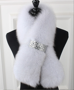 Écharpe en fourrure de <span class=keywords><strong>renard</strong></span> véritable de haute qualité à la mode pour femmes étole en fourrure de <span class=keywords><strong>renard</strong></span> - Product Image 4