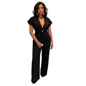 Ensemble <span class=keywords><strong>pantalon</strong></span> <span class=keywords><strong>tailleur</strong></span> <span class=keywords><strong>blanc</strong></span> élégant vintage à col en V profond pour femme, coupe large, 2 pièces, idéal pour invitées de <span class=keywords><strong>mariage</strong></span>, bureau et soirées club - Product Image 4