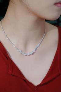 สร้อยคอเทนนิสสุดหรู Xinfly Elegant Platinum PT950 ทองคำแท้ ประดับเพชร 2.40 กะรัต สำหรับผู้หญิง - Product Image 3