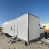 Le matériel de conteneur de remorque de toilette mobile mobile de chantier de construction portatif pour l'usage extérieur de magasin inclut la toilette de douche de maison
