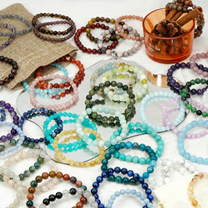 Braccialetto di cristallo da 8mm con pietre spirituali e braccialetto di cristallo di energia - Product Image 5