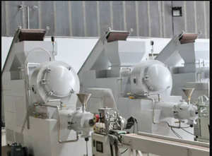 Presse à savon automatique estampage Plodder chaîne de production de savon blanchisserie toilette petite machine de fabrication de savon - Product Image 2