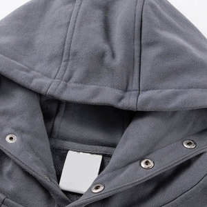 Pull à capuche zippé respirant, écologique, coupe ample, coupe-vent, personnalisé de haute qualité avec impression pour homme – Idéal pour l'hiver - Product Image 4