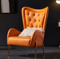 Luxuriöser Hotel-Lobby-Sessel im Mid-Century-Stil, Europäisch-Moderner Flügelstuhl, Samtbezug, Goldener Edelstahl, Gesteppt, für Schlafzimmer