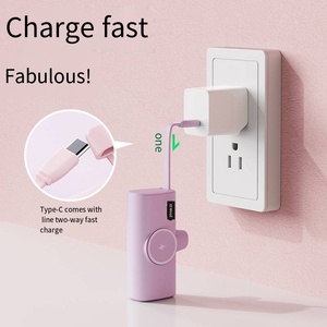 พาวเวอร์แบงค์แบบดูดไร้สายทรงแคปซูลขนาดพกพา - Product Image 5