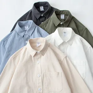 उच्च गुणवत्ता वाले ठोस रंग सरल आरामदायक कोट शैकेट जैकेट लंबी आस्तीन पुरुषों की शर्ट बटन लंबी आस्तीन शर्ट के साथ