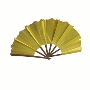 Ventilador Mágico WB1005 de 140g con Mango Grueso Rojo y Blanco para Adolescentes, Accesorio de Magia - Product Image 1