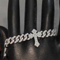 Bracelet chaîne cubaine Hip Hop 8 mm 7,5 pouces en argent sterling 925, entièrement serti de moissanite VVS, passe le test du diamant, bijoux de rappeur