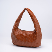 Nouveau Sac Tissé en PU Tendance 2025 – Sac à Main Spacieux et Simple pour Femme – Idéal au Quotidien – Vente Flash