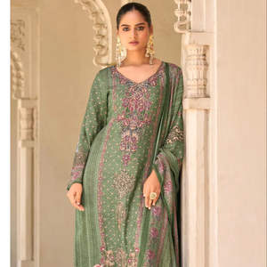 Elegante Salwar Kameez Maslin con Bordado a Mano Detallado, Pantalones de Viscosa Suave Sin Arrugas, Diseño Étnico Moderno, Ropa Festiva - Product Image 1