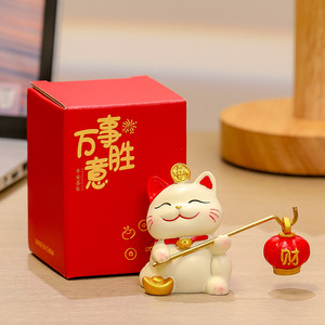 รูปปั้นแมวนำโชคเรซิ่นตกแต่งฮวงจุ้ยสำหรับโฮมออฟฟิศของขวัญปีใหม่จีนชิ้นเดียว - Product Image 1