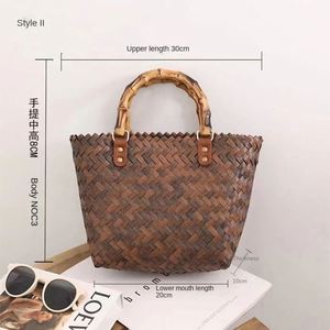 Sac de plage en paille tressé fait main vintage pour femme, grande capacité, haute qualité, en rotin, idéal pour transporter des légumes et pour la plage - Product Image 4