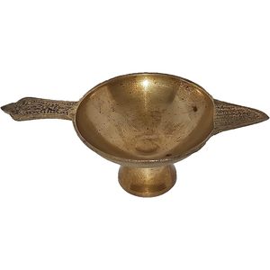 PARIJAT HANDICRAFT Indian Puja Brass <b>Oil</b> <b>Lamp</b> Golden Diya <b>Lamp</b> and Brass Diya for Party Lighting - Product Image 2