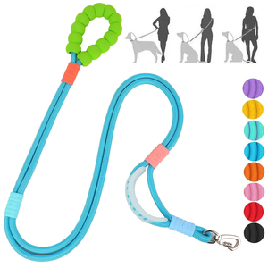 Sangle de poitrine et laisse réglables en nylon moderne couleur macaron pour la promenade des animaux de compagnie - Product Image 1