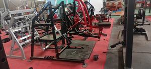 Attrezzatura Fitness SRH-71 Roger Pro, Squat con Cintura a Carico di Piastre - Product Image 6