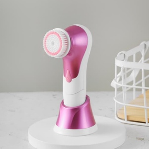<span class=keywords><strong>Brosse</strong></span> nettoyante électrique pour le <span class=keywords><strong>visage</strong></span>, format voyage, compacte, fonctionne sur piles, idéale pour la salle de sport, l'hôtel, les vacances, facile à transporter, pas besoin de charge. - Product Image 6