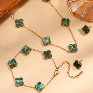 Conjunto de Joyería de Lujo para <span class=keywords><strong>Mujer</strong></span> en Acero de Titanio con Trébol de Cuatro Hojas de Doble Cara, Pulsera y Collar con Cinco Flores - Product Image 2