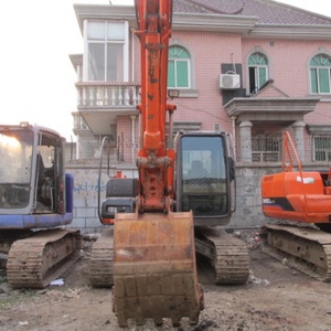 Excavadora Hitachi ZX120 Usada de Bajo Precio y Alta Eficiencia, Maquinaria para Movimiento de Tierras con Alta Funcionalidad Lista para Trabajar - Product Image 1