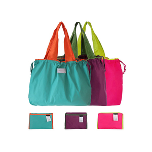 Sac fourre-tout pliable réutilisable en polyester Oxford, grande capacité, écologique, avec cordon de serrage, personnalisé en usine au Vietnam - Product Image 1