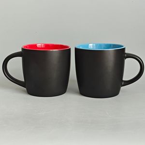 Tazza da tè in ceramica a forma di tamburo da 400 ml, opaca, bicolore, effetto smerigliato, resistente alle alte temperature, adatta al microonde, personalizzabile con logo. - Product Image 4