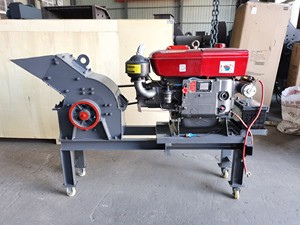 Nhà Máy Sản Xuất Đá Xách Tay Mini Động Cơ Diesel Hammer Mill Crusher Quy Mô Nhỏ Di Động Vàng Quặng Rock Máy Nghiền - Product Image 2