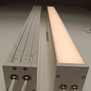 Luminaire LED linéaire anti-éblouissement IP67 étanche pour entrepôt et couloir - Product Image 3