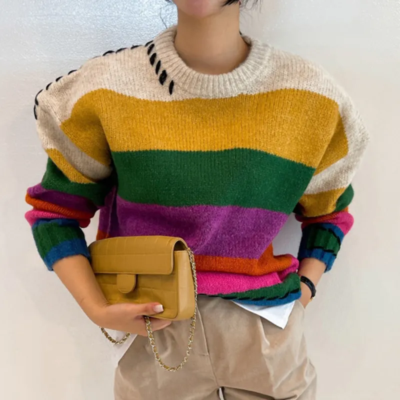 Großhandel Korean Chic Herbst und Winter Vielseitiger Pullover Rundhals-Kontrast Regenbogen Streifen Design Langarm pullover