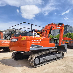 Korea Brand Used Excavator Doosan dx300 Doosan DL08 Engine Large Crawler Digger 1.45m³ Bucket Capacity dx270 dx305 dx340 - Product Image 4